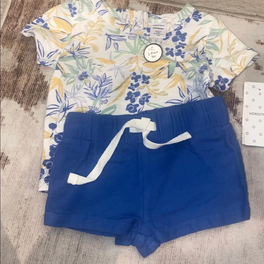 $35 NWT Nordstrom newborn 2 piece set